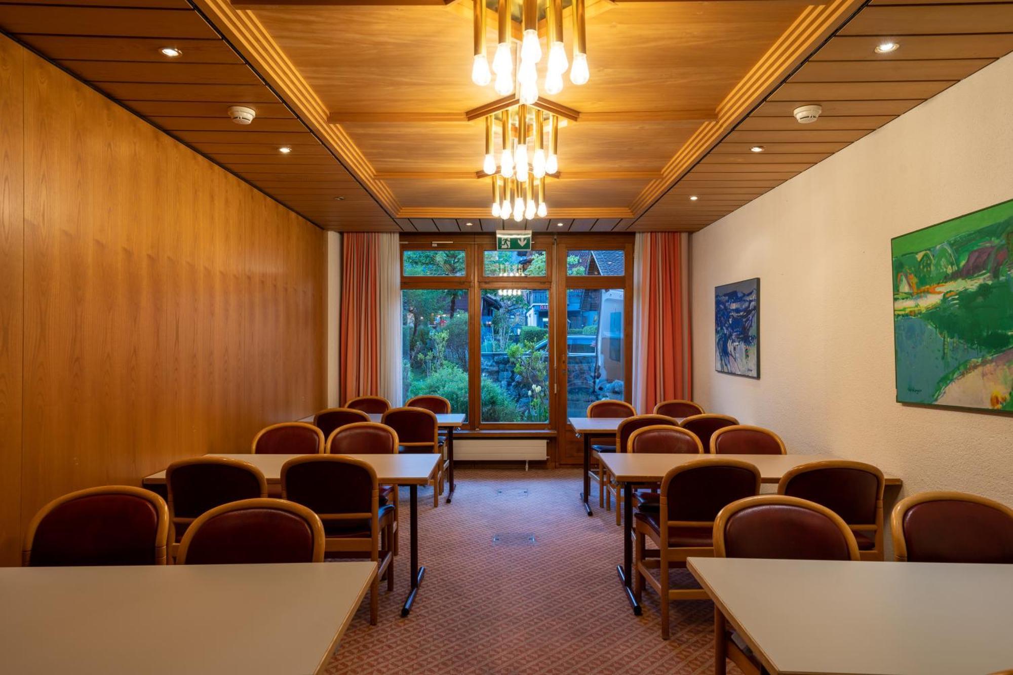 Hotel Aeschipark Aeschi Bei Spiez Екстер'єр фото
