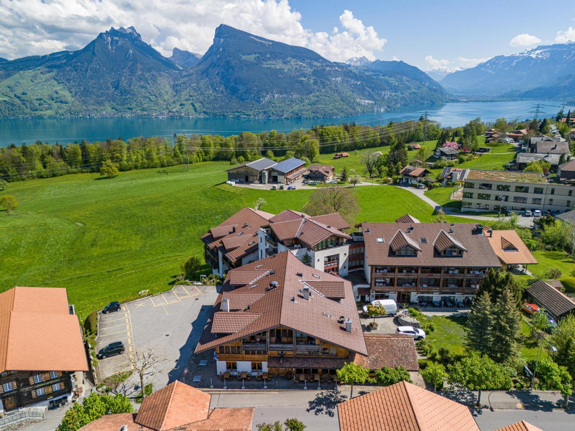 Hotel Aeschipark Aeschi Bei Spiez Екстер'єр фото