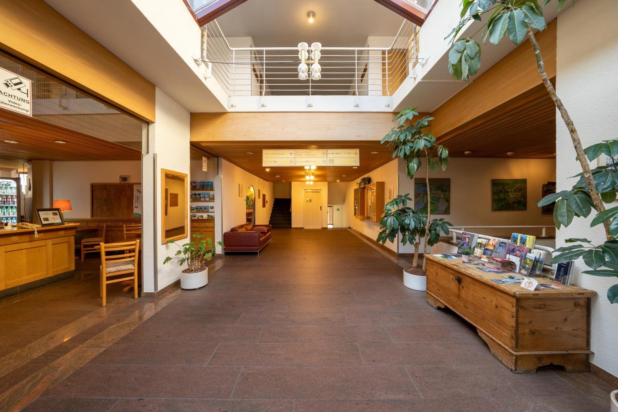 Hotel Aeschipark Aeschi Bei Spiez Екстер'єр фото