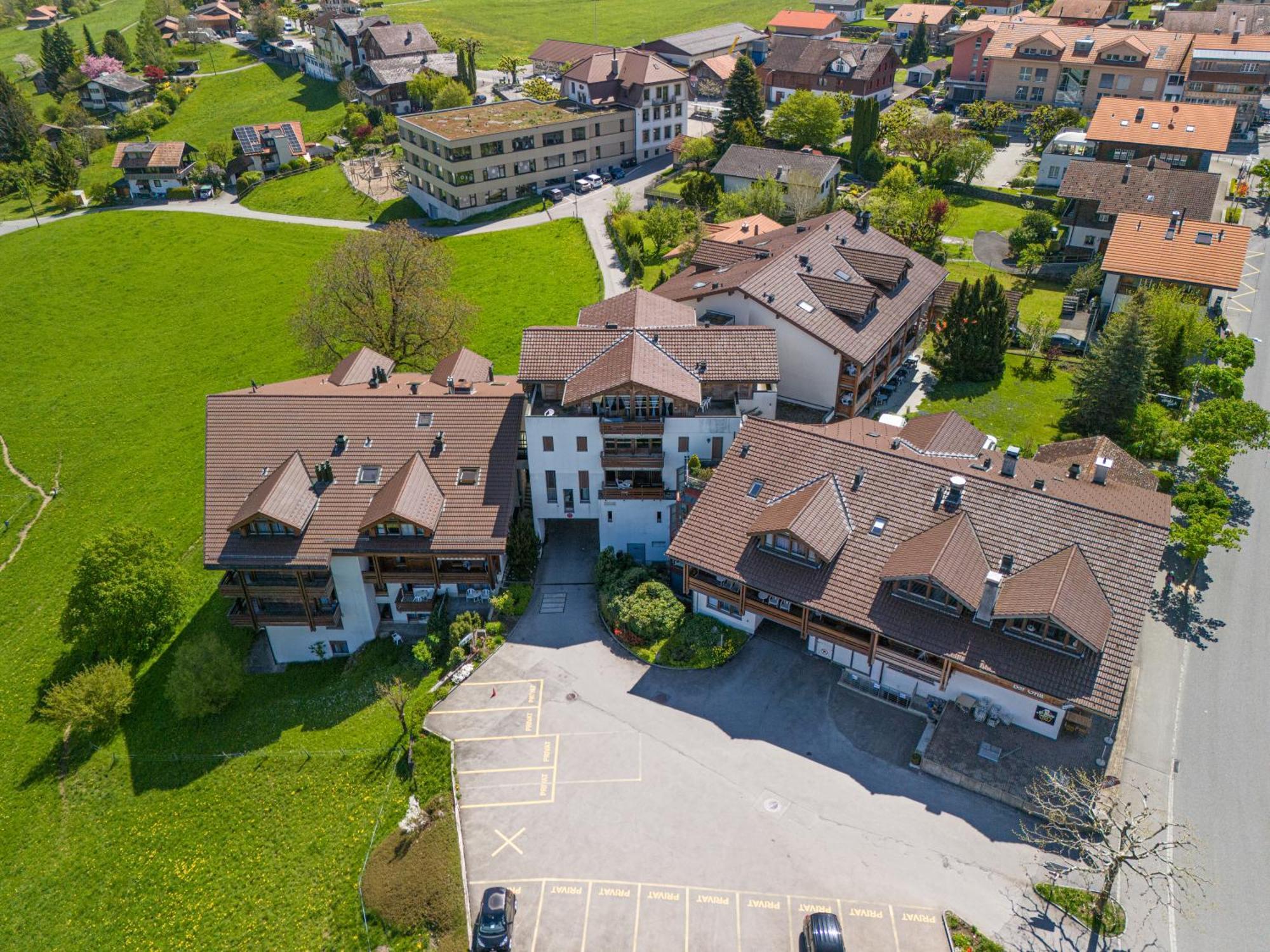 Hotel Aeschipark Aeschi Bei Spiez Екстер'єр фото